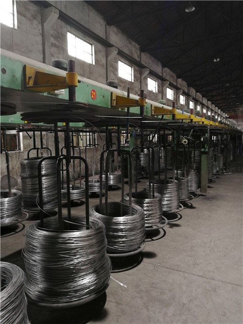 盤(pán)管光亮退火爐-不銹鋼無(wú)縫管